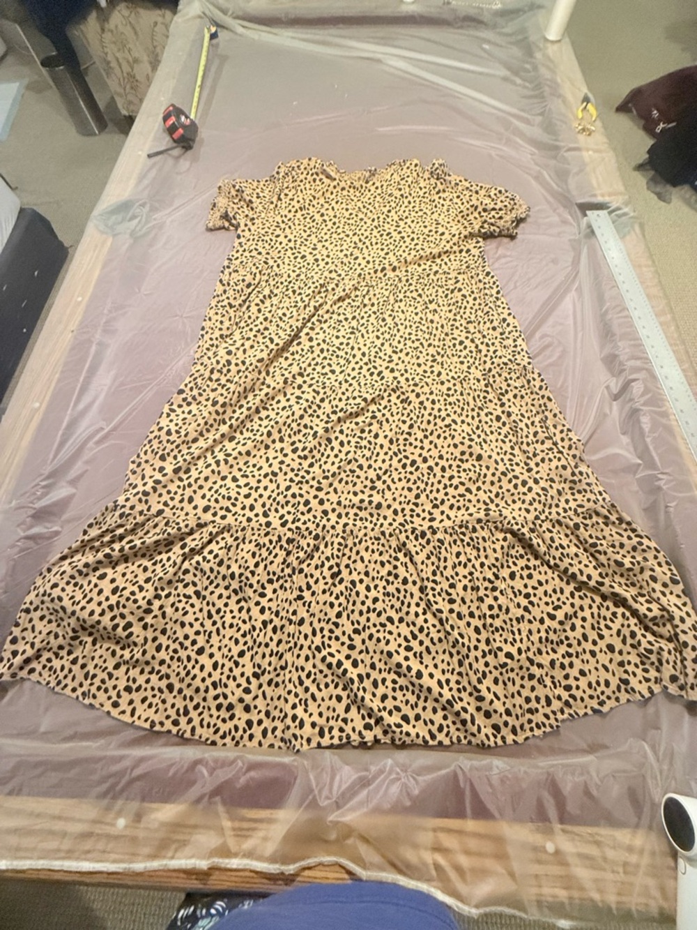 crown & ivy Beige and Black Leopard Print Maxi Dress - Picture 4 of 9
